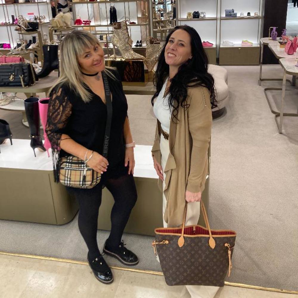 Meet your Posher, Alexandra